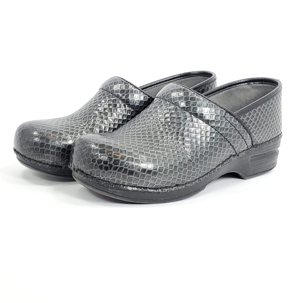 DANSKO XP Snakeskin Black Nursing Clogs 40